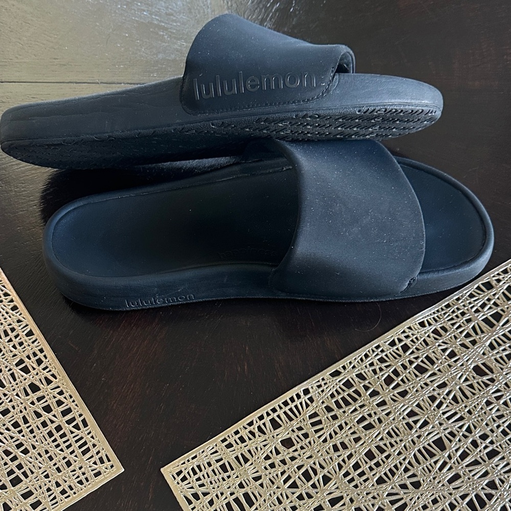 lululemon Black Slide Sandals size 11